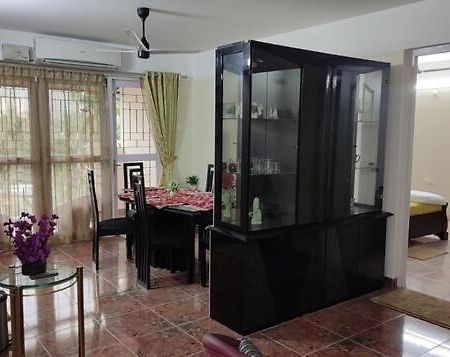 Silver Oaks Flat Sc Golf Links Road Kowdiar Thiruvananthapuram By Probity Ventures エクステリア 写真